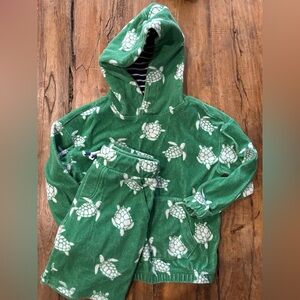 MB toweling hoodie and shorts